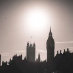 Británia potrebuje jadro. Pre vlastnú bezpečnosť a klimatické ciele