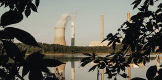 Japonský priemysel požaduje reštart jadrových reaktorov Elektráreň