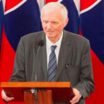 Spomienka na Ing. Štefana Rohára Ing. Štefan Rohár pri udeľovaní štátnej ceny Jozefa Miloslava Hurbana.